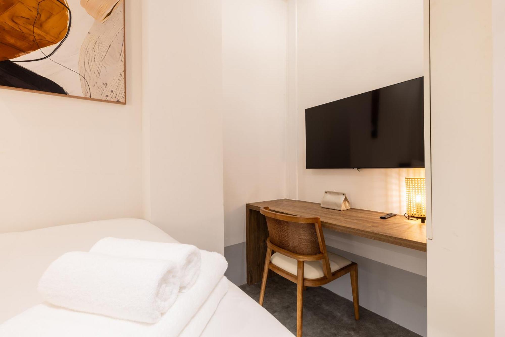 Heritage Collection On Victoria - Mobile App Check-in Hotel Singapore