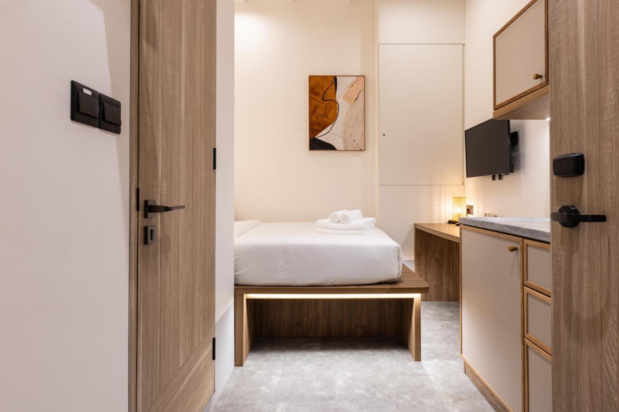Heritage Collection On Victoria - Mobile App Check-in Hotel